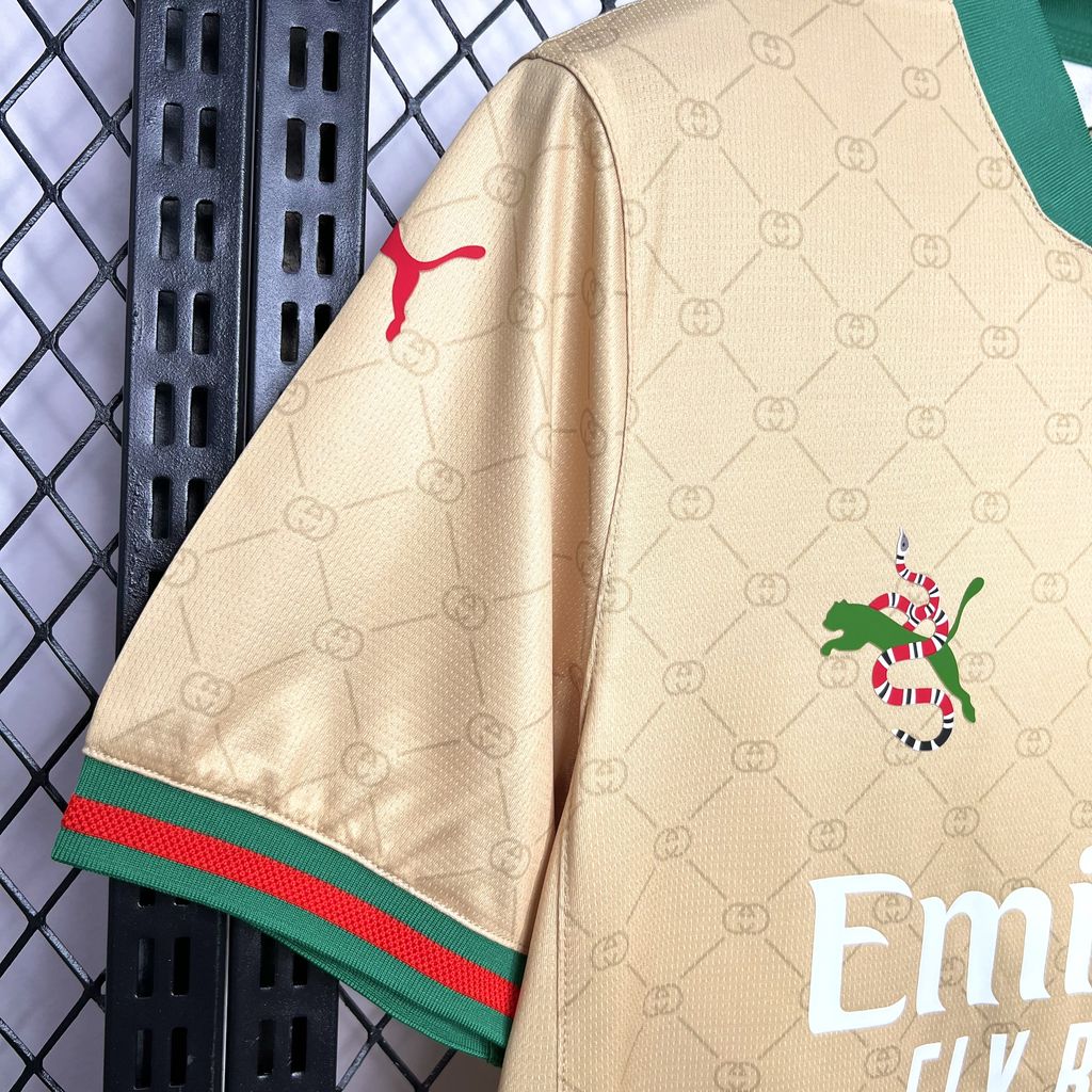 AC Milan Gucci co-branded 2024-25 | Versión Fan